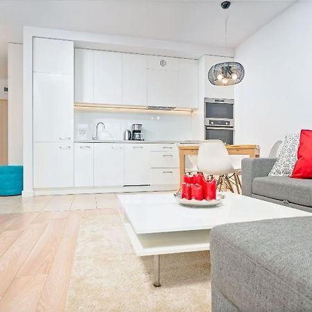 Apartamenty Design Centrum-Garbary Street Poznan Bagian luar foto