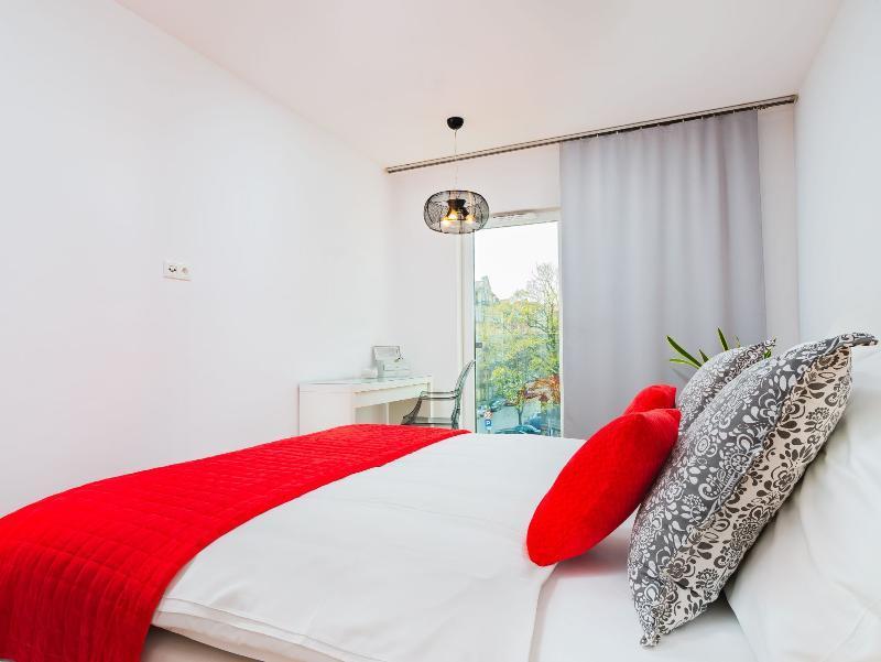 Apartamenty Design Centrum-Garbary Street Poznan Bagian luar foto
